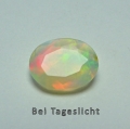 Bild 3 von 1.21 ct.  Klasse facett. ovaler 10 x 7.7 mm Multi-Color Äthiopien Opal
