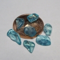 Bild 2 von 5.66 ct.  7 pieces untreated Paraiba blue polished Apatite Gems