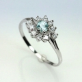 Zarter 925 Silber Ring mit echtem blauen Kambodscha Zirkon GR 56,5 (Ø 18,5 mm)