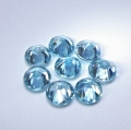 Bild 2 von 4.25 ct. 8 Stück blaue runde 4.5 mm Brillantschliff Kambodscha Zirkone