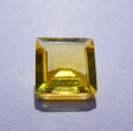 1.85 ct. VS! Great Yellow 8 x 8 mm Carré Facet Madagascar Beryl