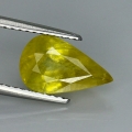 Bild 1 von 2.67 ct. Gelblich Grüner  11 x 6.9 mm Madagaskar Titanit Sphene Tropfen