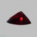 Bild 2 von 4.70 ct. Red 12.7 x 9.6 mm Trillion Rhodolite Garnet 