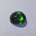 Bild 2 von 1.25 ct. Schöner grüner  ovaler 7.1 x 6.5 mm Mosambik Turmalin