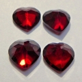 Bild 2 von 7.8 ct. 4 amazing red garnet heart gemstones from Mosambique