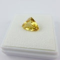 Bild 3 von 4.02 ct. VS!  Faszinierender 13.7 x 10.4 mm Brasilien Triangel Goldberyll