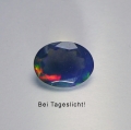 Bild 2 von 1.45 ct.  Feiner facett. oval 10 x 8 mm Multi-Color Äthiopien Opal